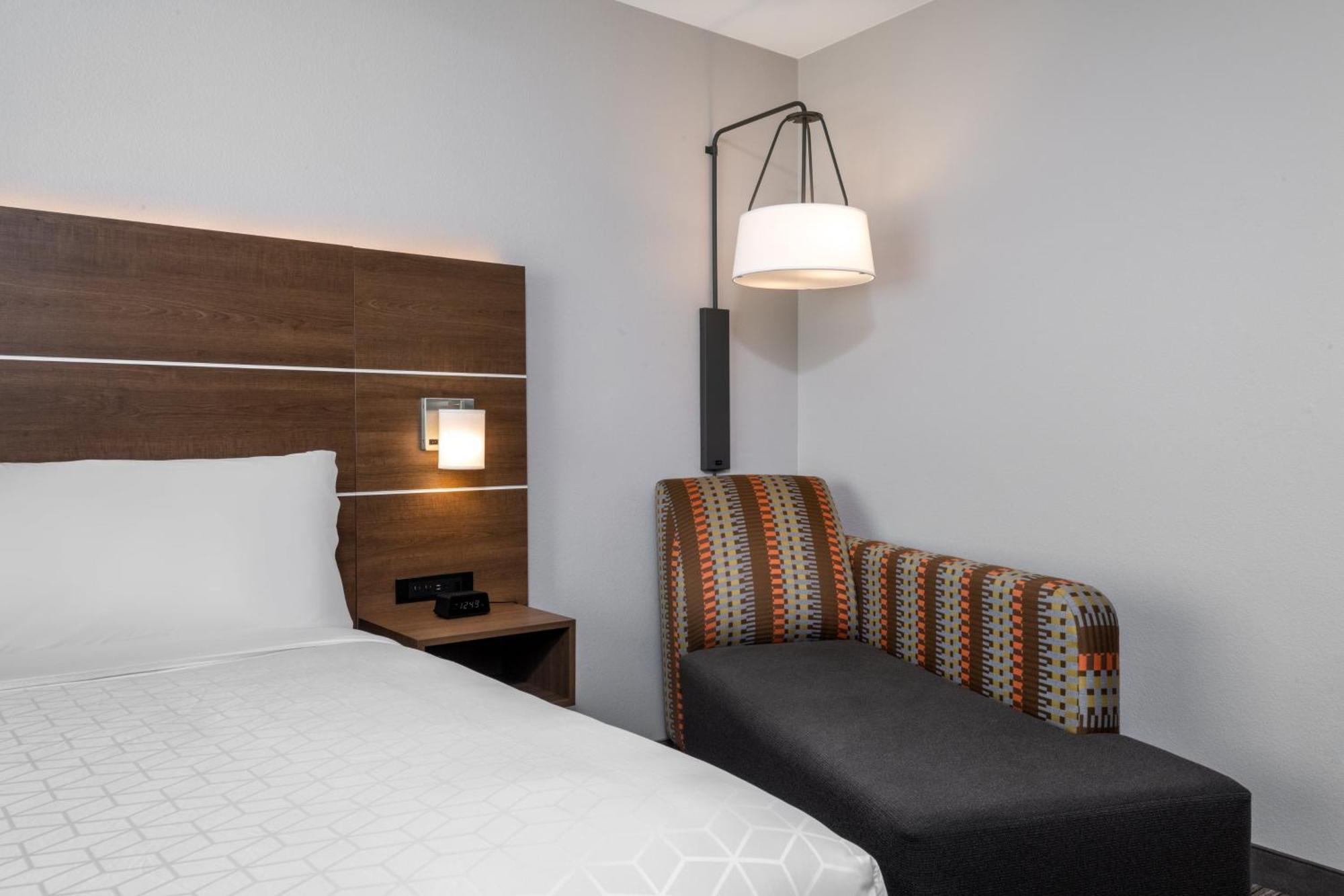 Holiday Inn Express & Suites - Colorado Springs South I-25 By Ihg Ngoại thất bức ảnh