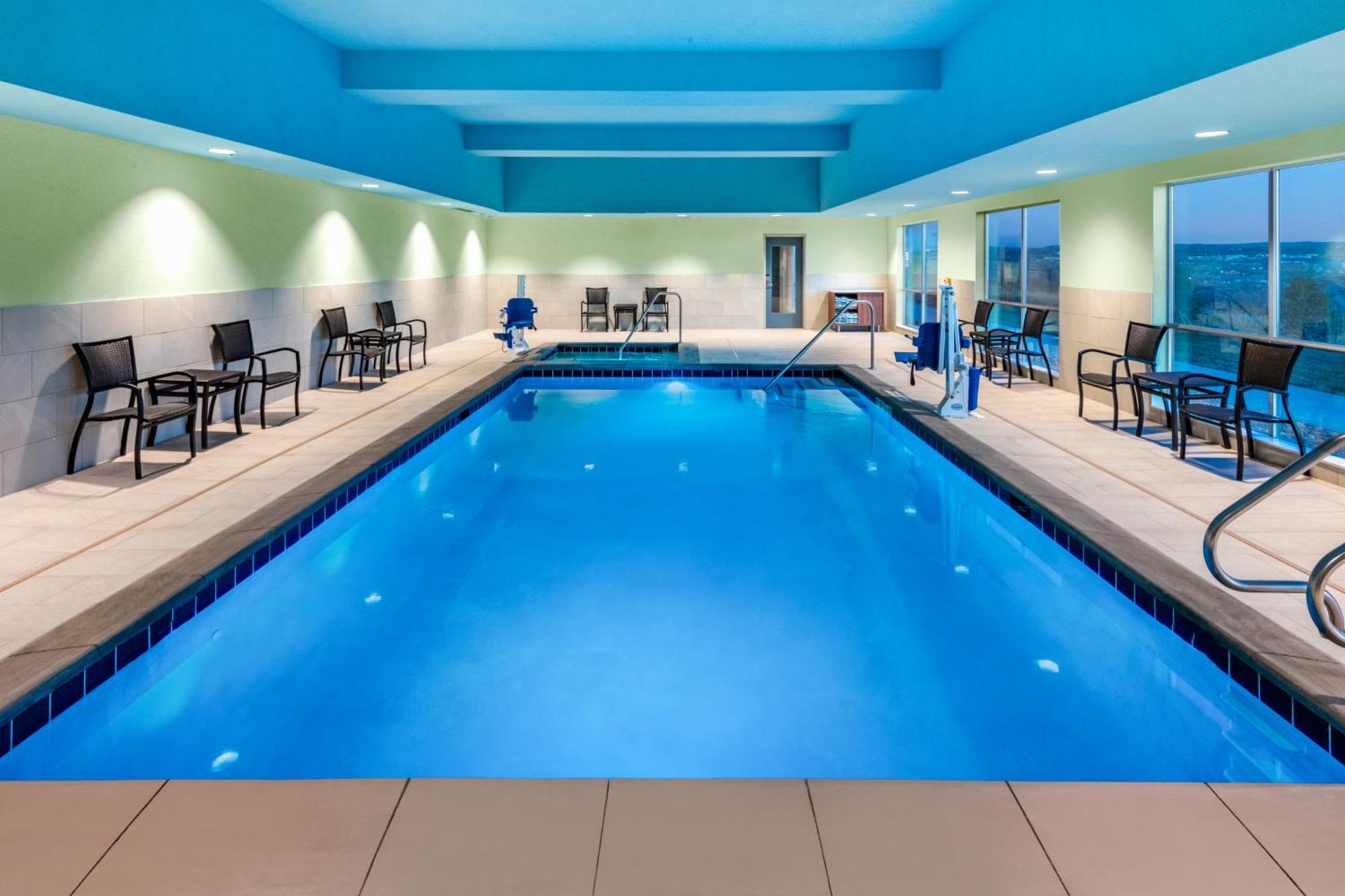 Holiday Inn Express & Suites - Colorado Springs South I-25 By Ihg Ngoại thất bức ảnh