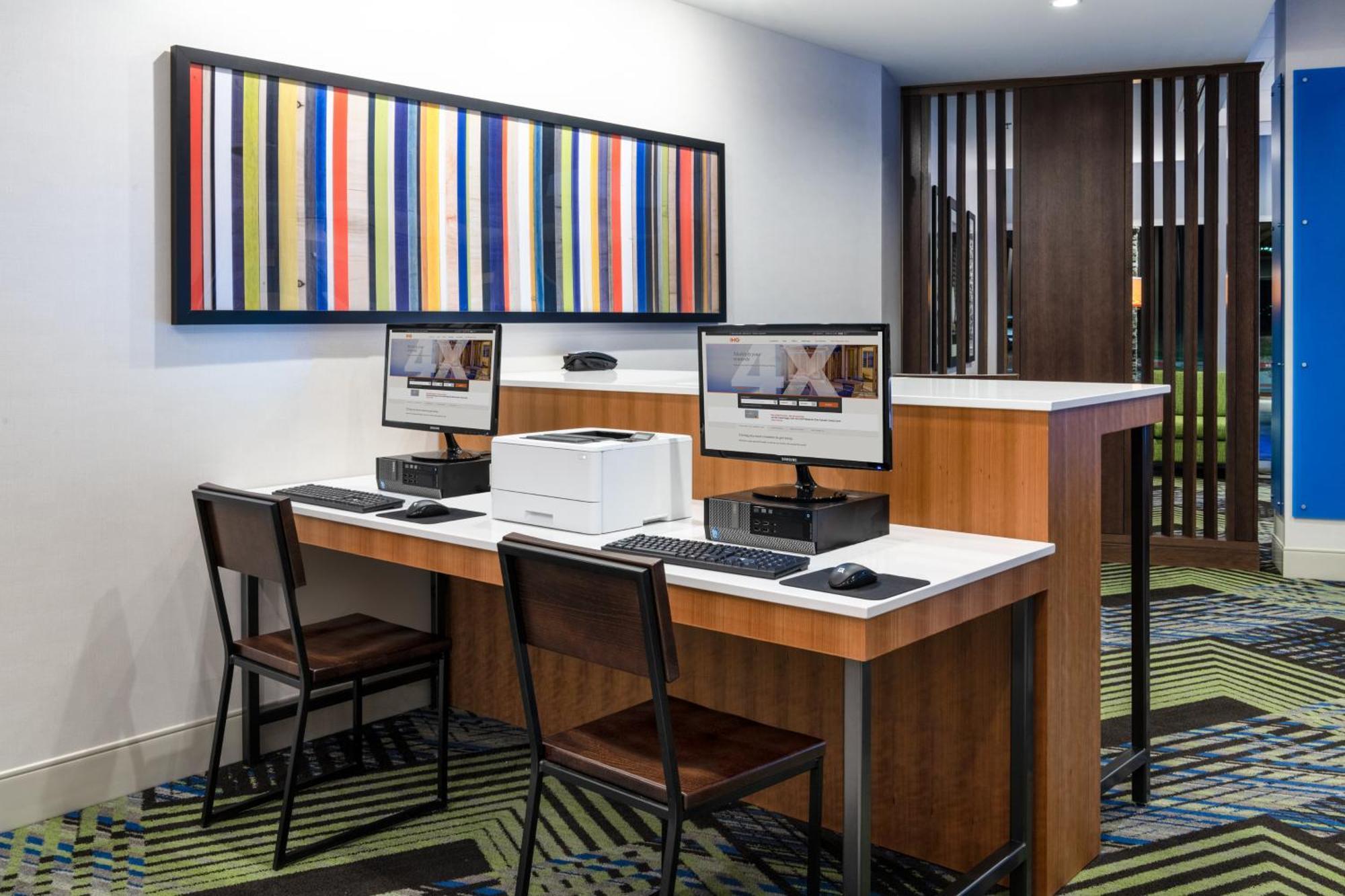 Holiday Inn Express & Suites - Colorado Springs South I-25 By Ihg Ngoại thất bức ảnh